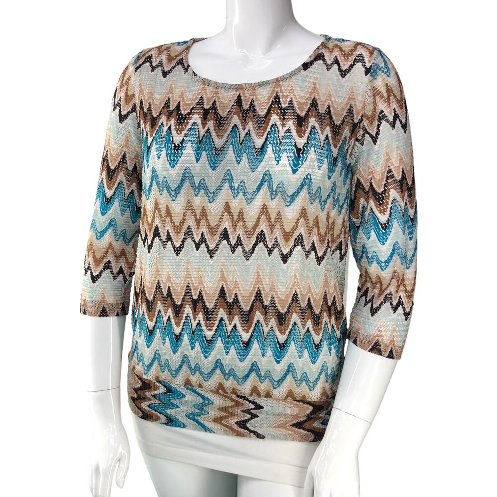 Chicos Travelers Womens Size 2 US 12 Multicolor Wavy Pattern Top Round Neck